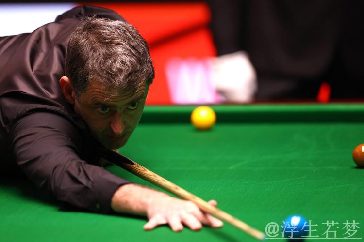 斯诺克世锦赛:奥沙利文13-9力克斯佳辉,将与赵心童争夺决赛席位 斯诺克世锦赛:奥沙利文13-9力克斯佳辉,将与赵心童争夺决赛席位